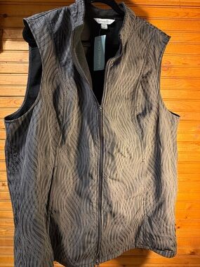 Coldwater Creek Black patterned Vest with fleece Lining